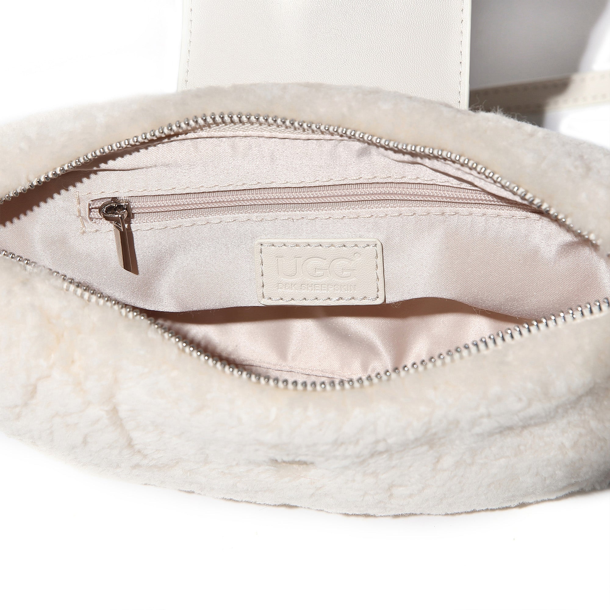 Sam Shoulder Bag Uggs