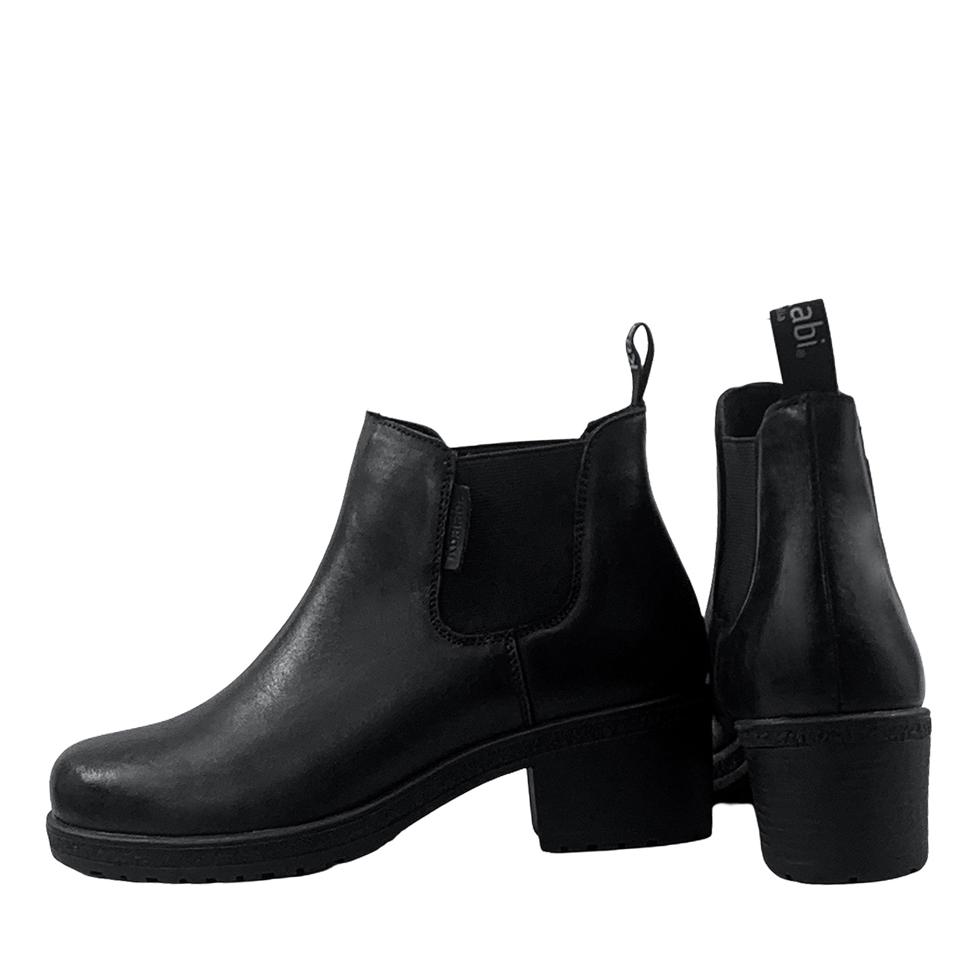 Inis Leather Heels Boots