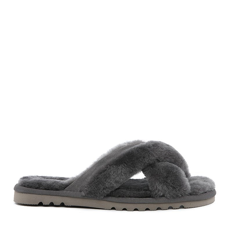 UGG Reggie Crossover Slides