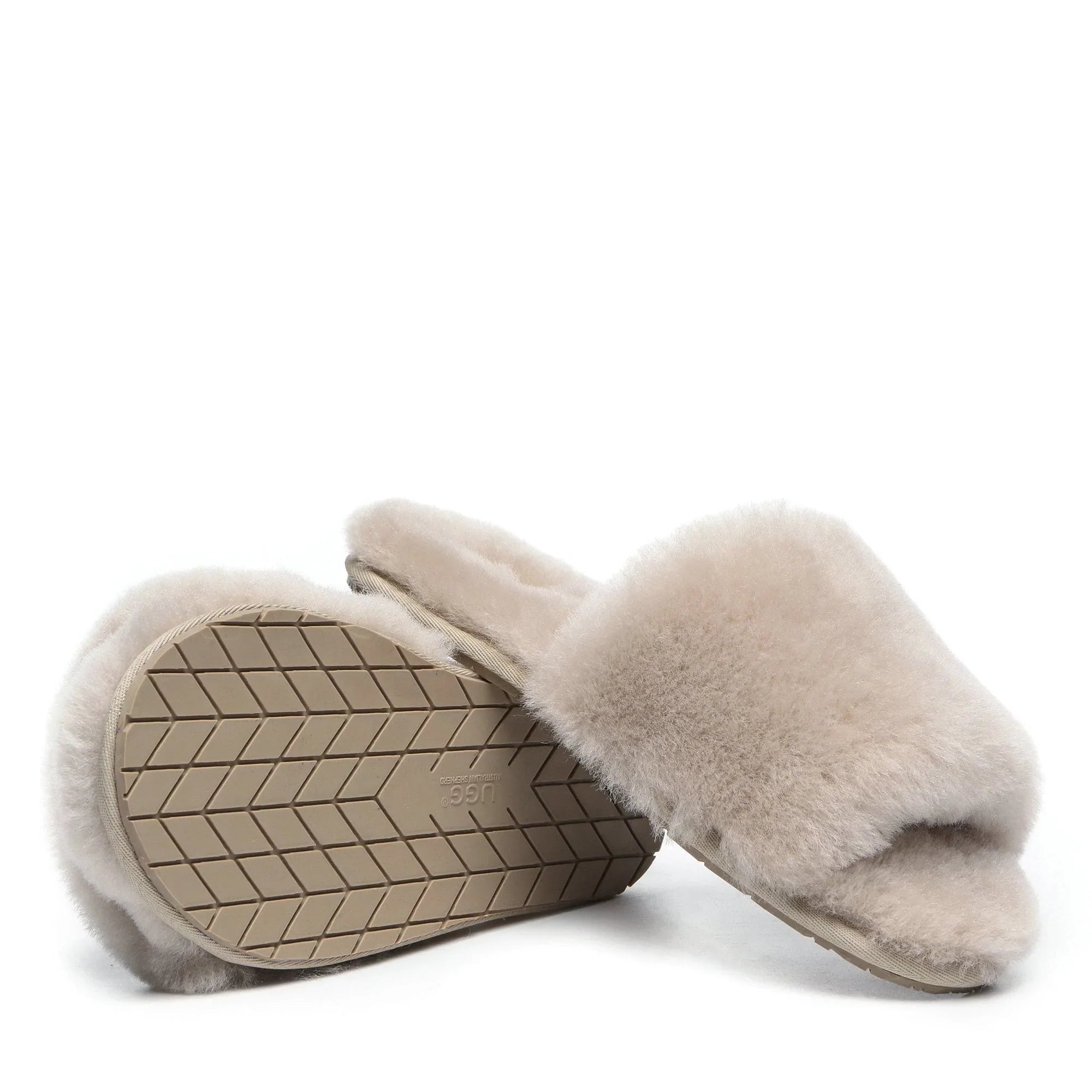Ugg slipper slider hotsell