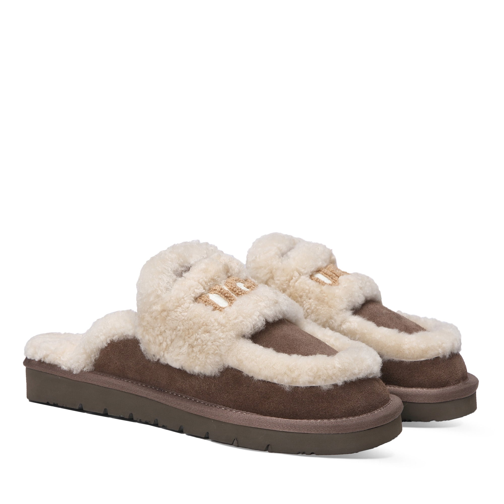 Fluffy Logo Uggs